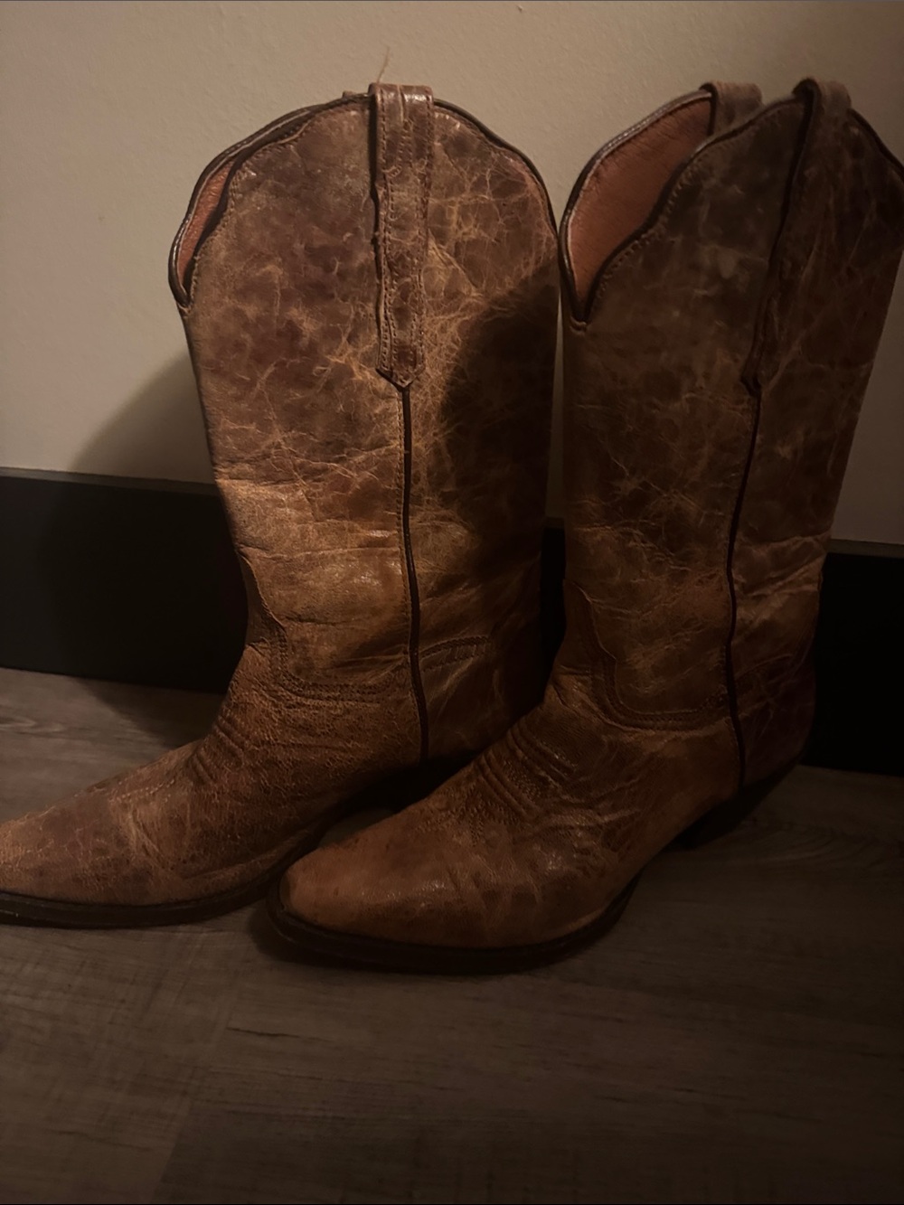 Dan Post Distressed Tan/Brown Leather Western Heeled Boots - Picture 7 of 7